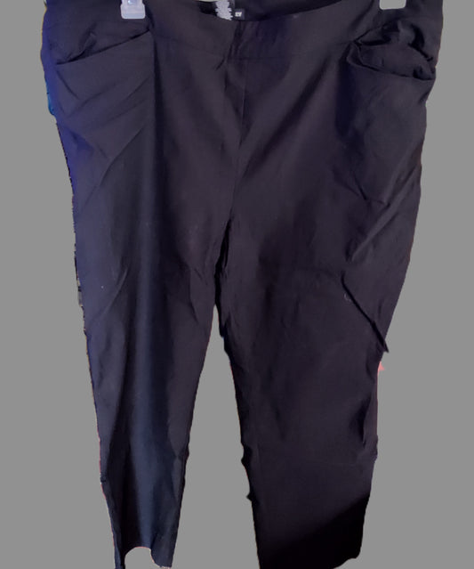 Women's Haggar Black Dressy Pants - size 40/29