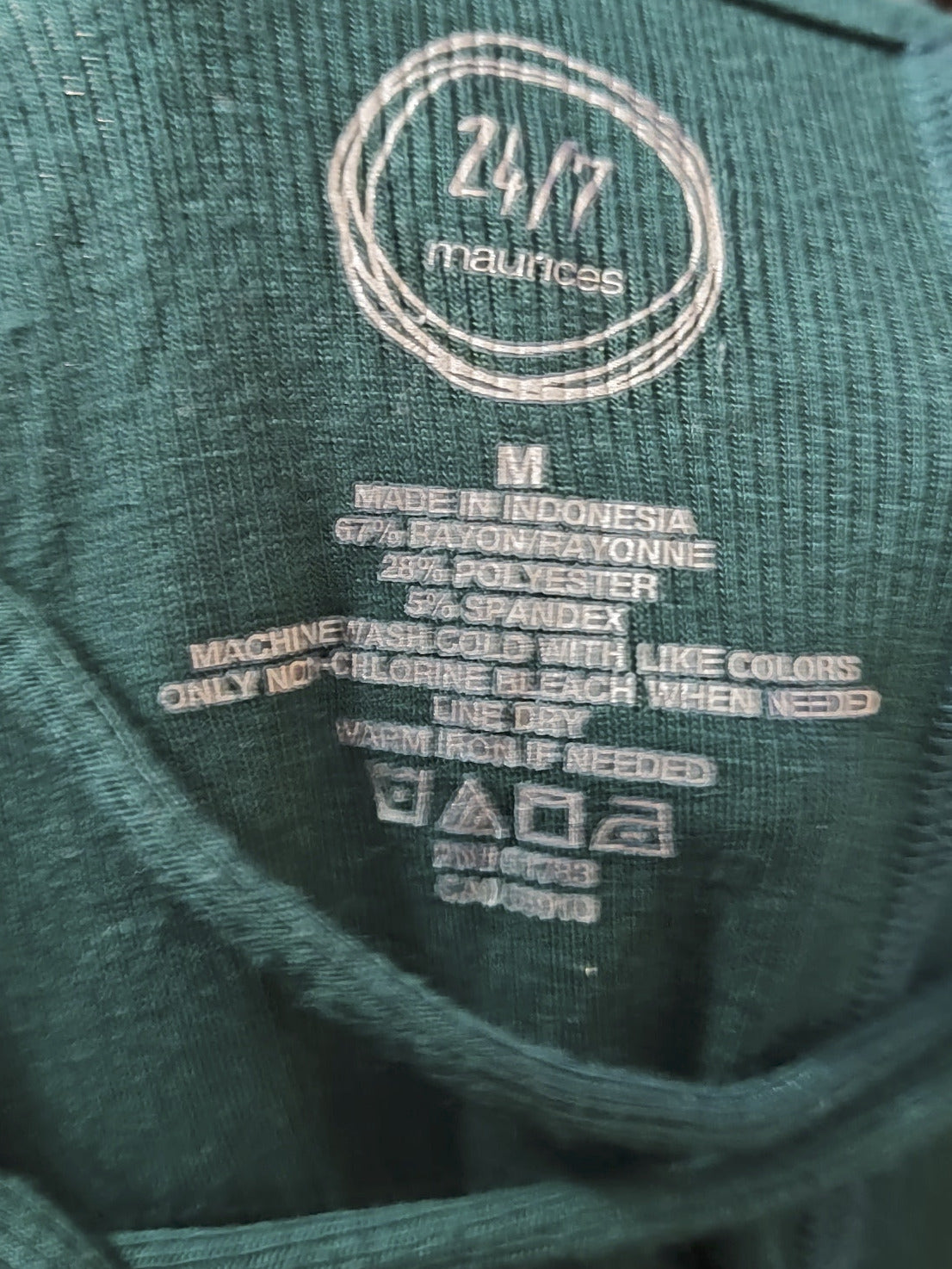 Maurice's V-neck Green Tank Top - size M
