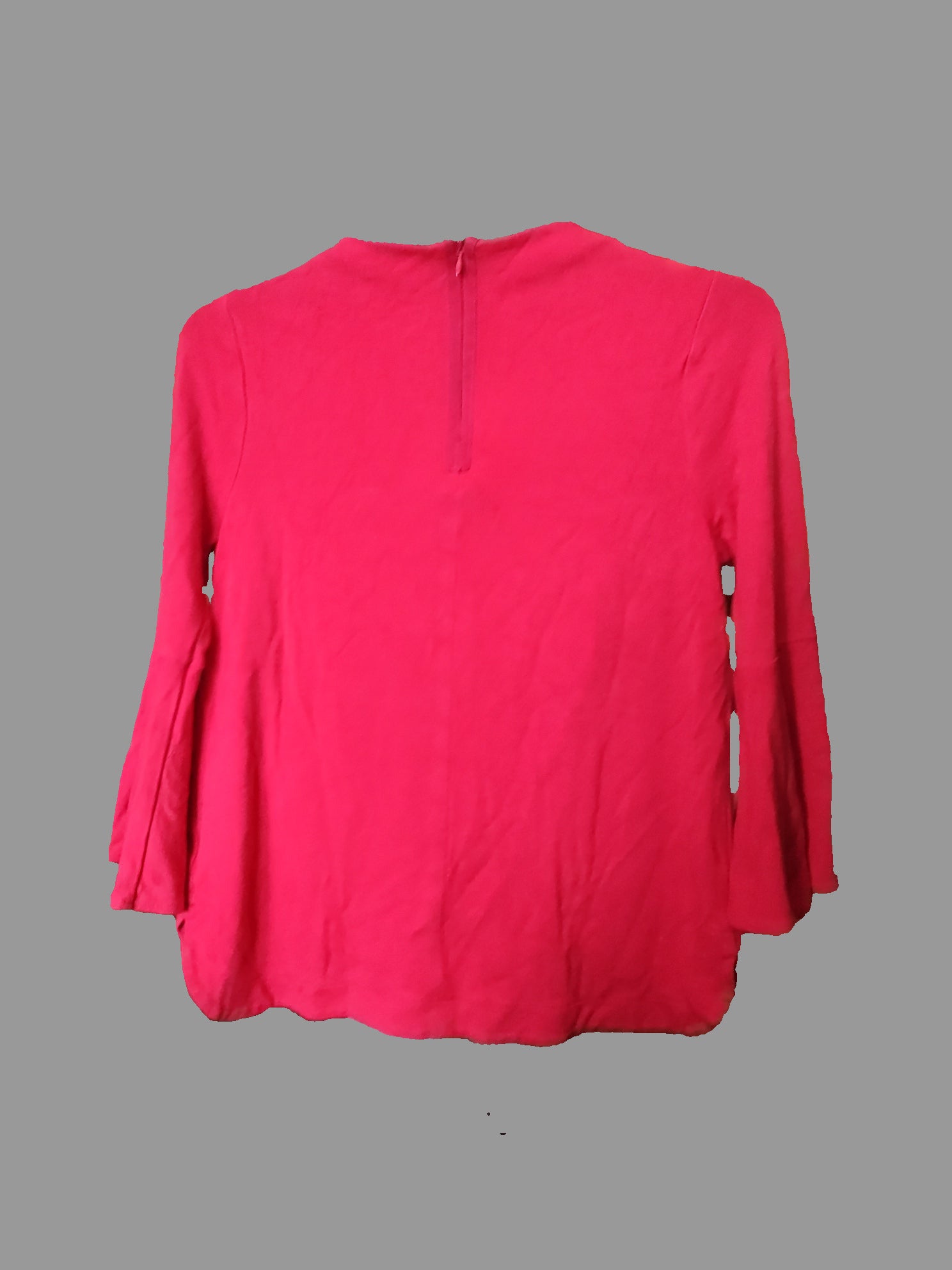 Crown & Ivy 3/4 Sleeve Red with Zipper - size M