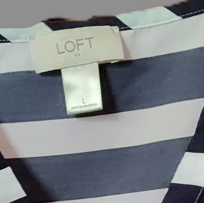 Loft Black and White V-neck Short Sleeve Blouse - size L