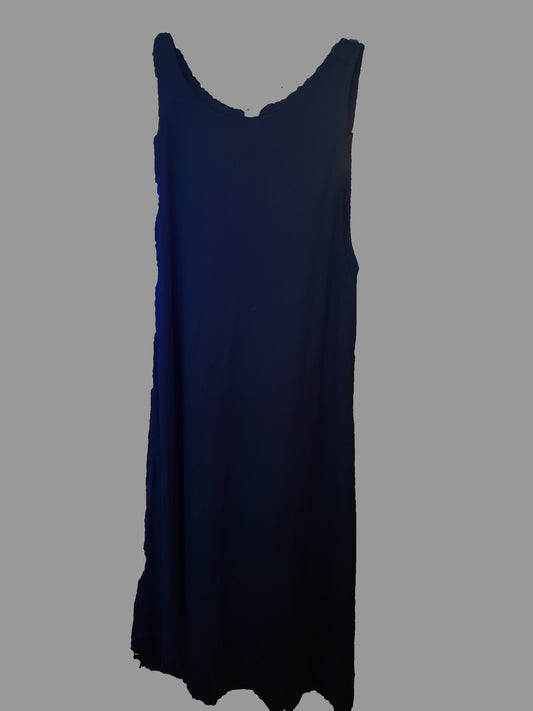 Old Navy Black Sleeveless Midi Dress - size M