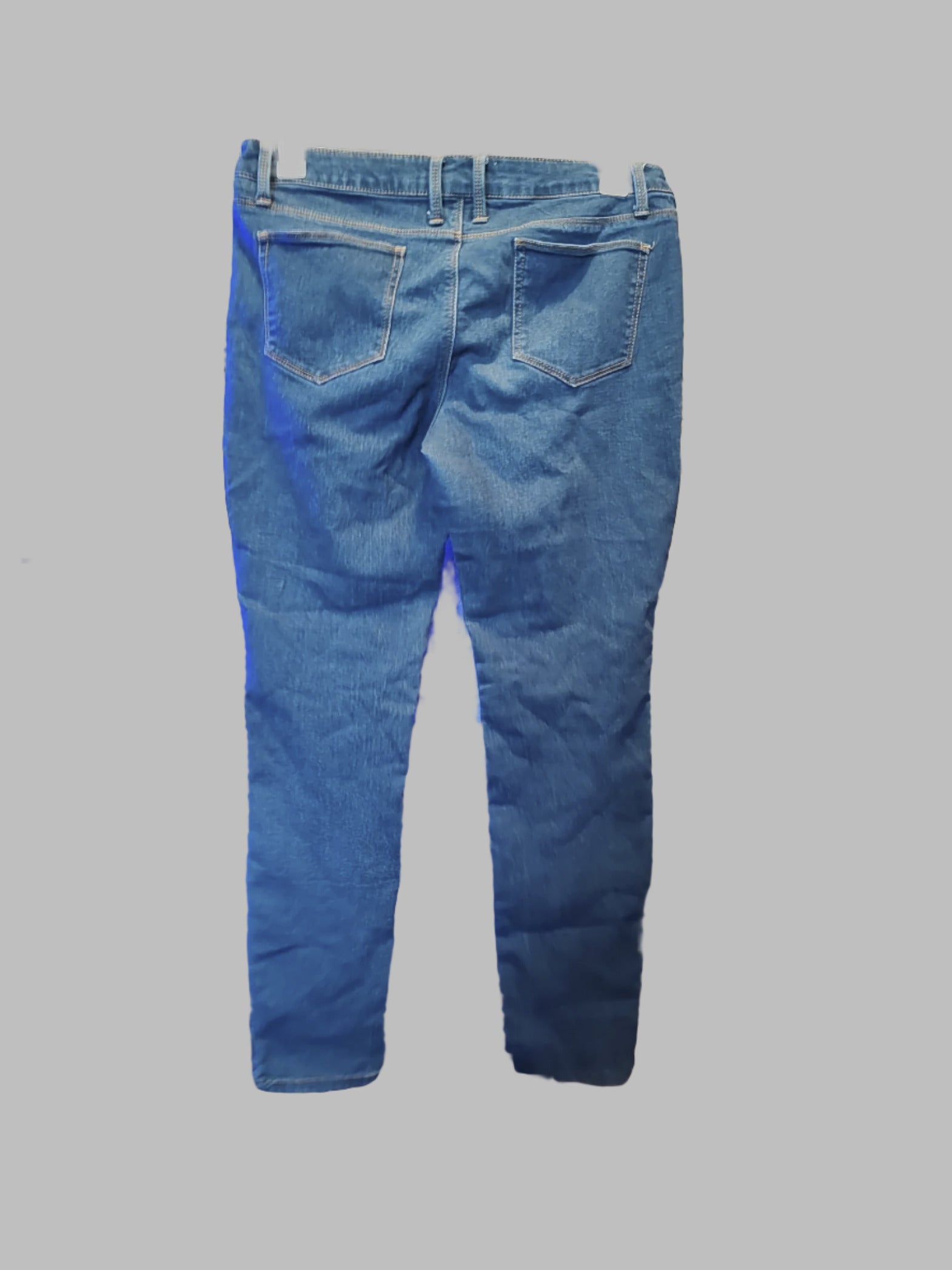 No Boundaries Medium Wash Denim Blue Jeans - size 13