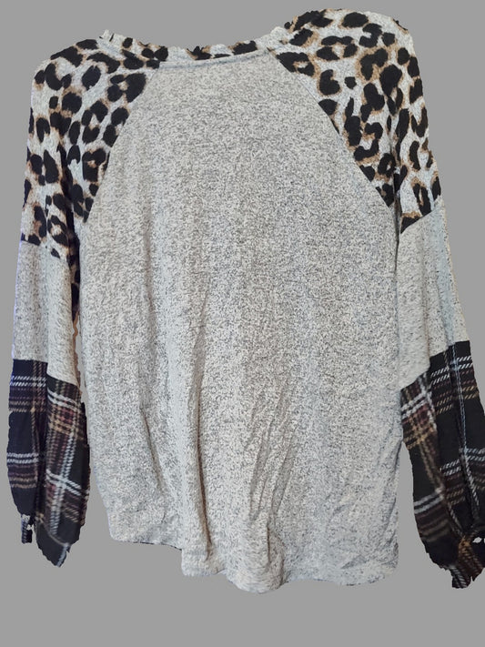 Maurice's Grey Leopard Print Sweater - size XL