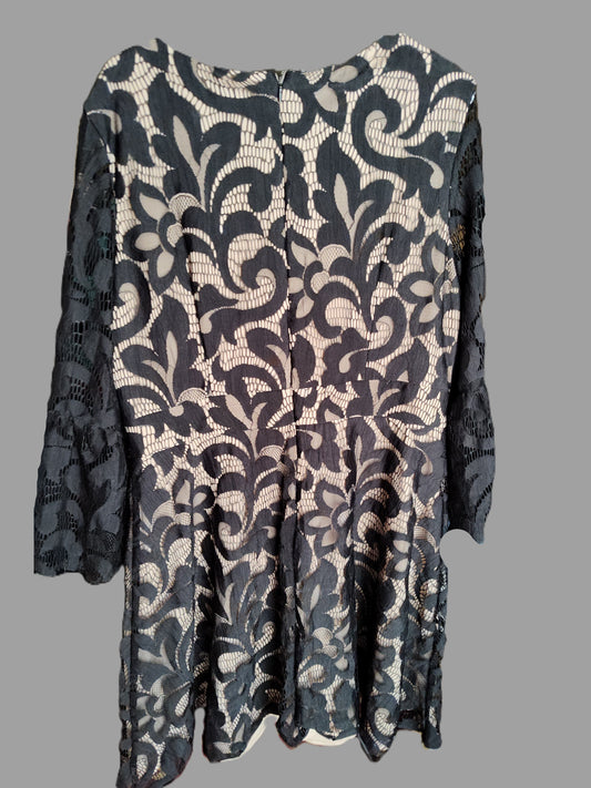 Jessica Howard Black Long Sleeves Knee Length Dress - size 16