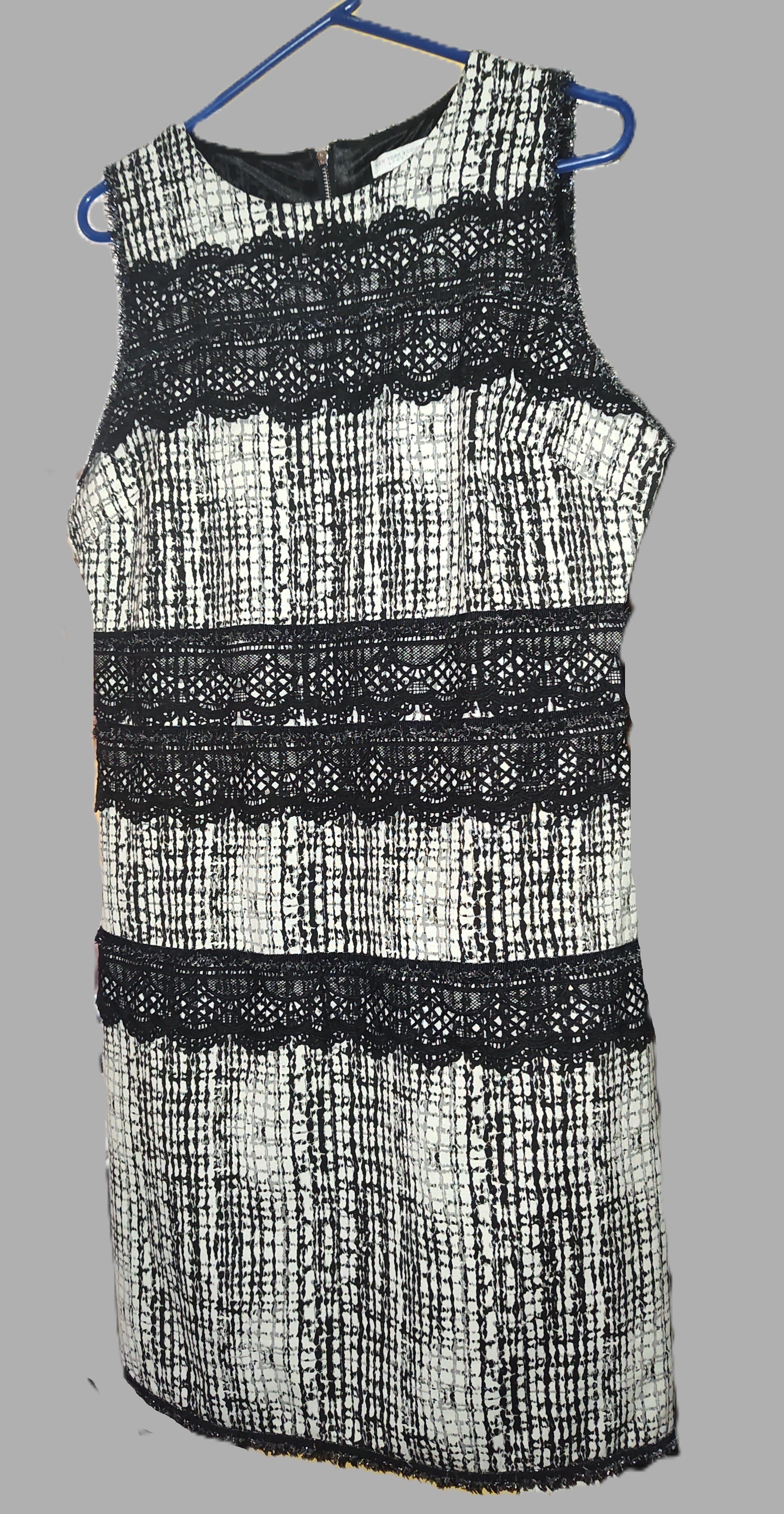 New York & Company Stretch Grey Sleeveless Short Dress with Black Lace and Frayed Edge Trim - size M