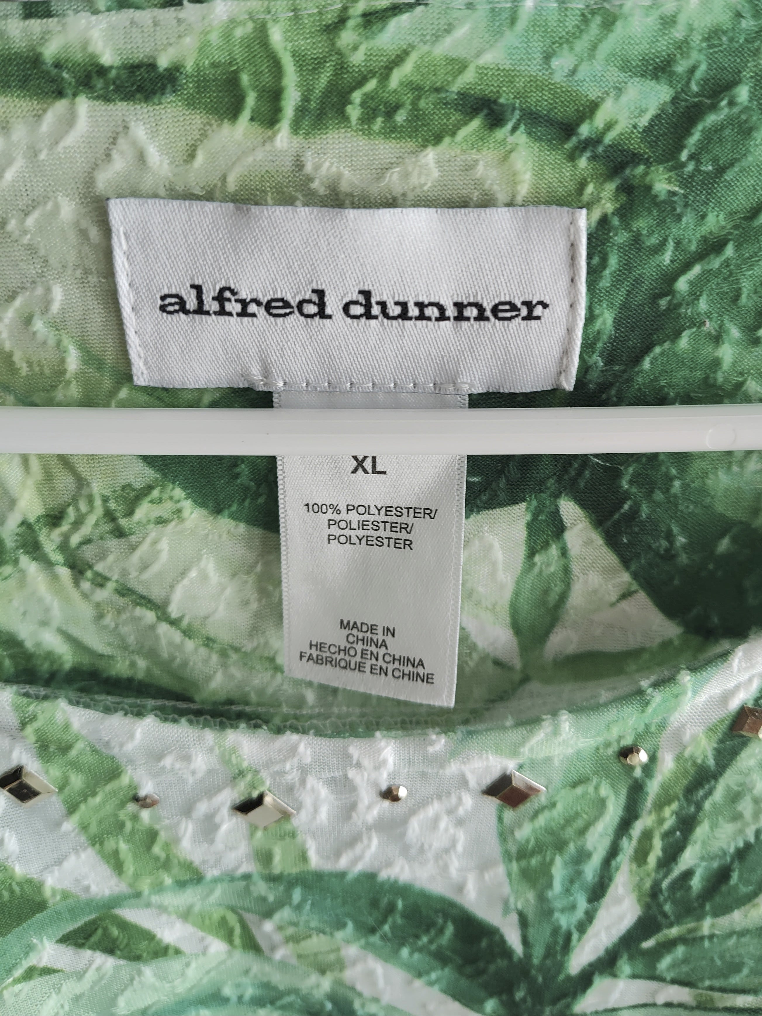 Alfred Dunner Greenery Short Sleeve Blouse- size XL