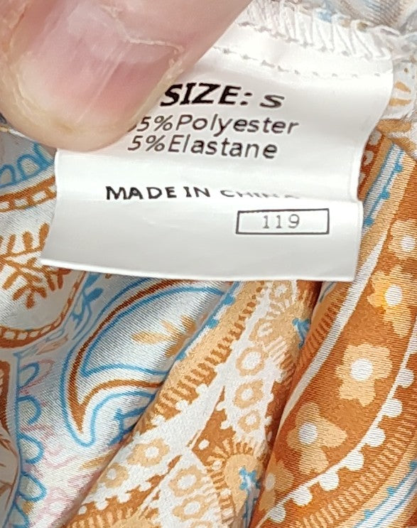 Gold and Blue Printed Round Neck Short Sleeve Flowy Blouse - size S