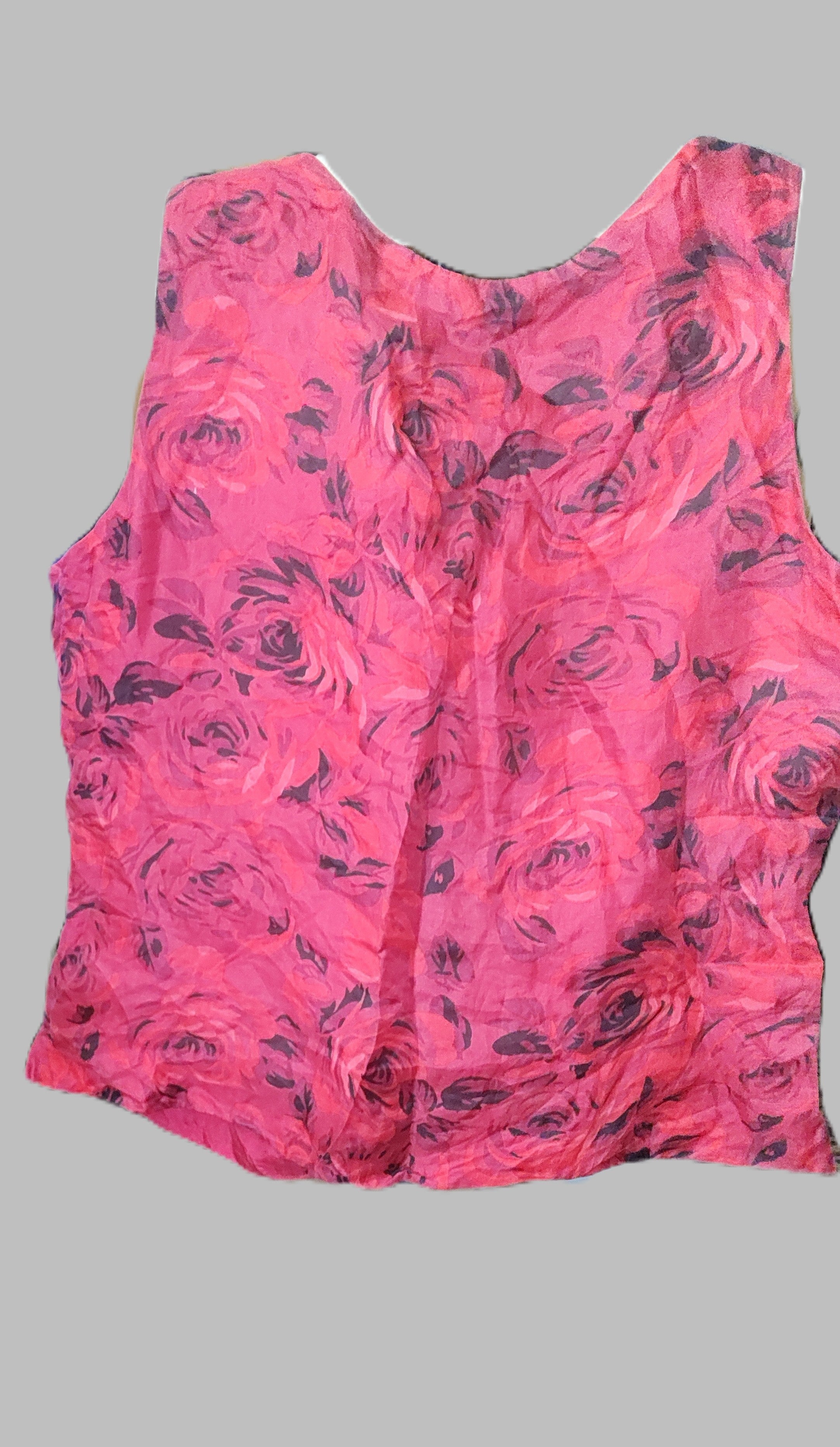 Robbie Bee Red Floral Sleeveless Blouse - size 10