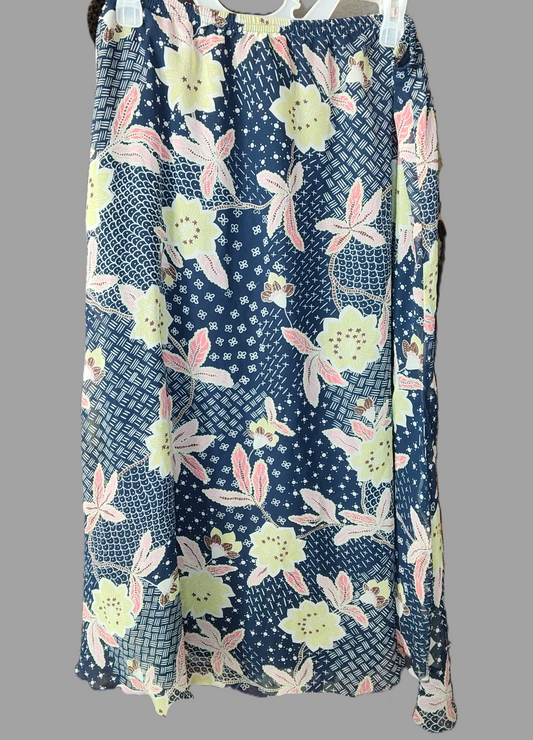 Sag Harbor Navy Blue Floral Maxi Skirt with Lining - size 16