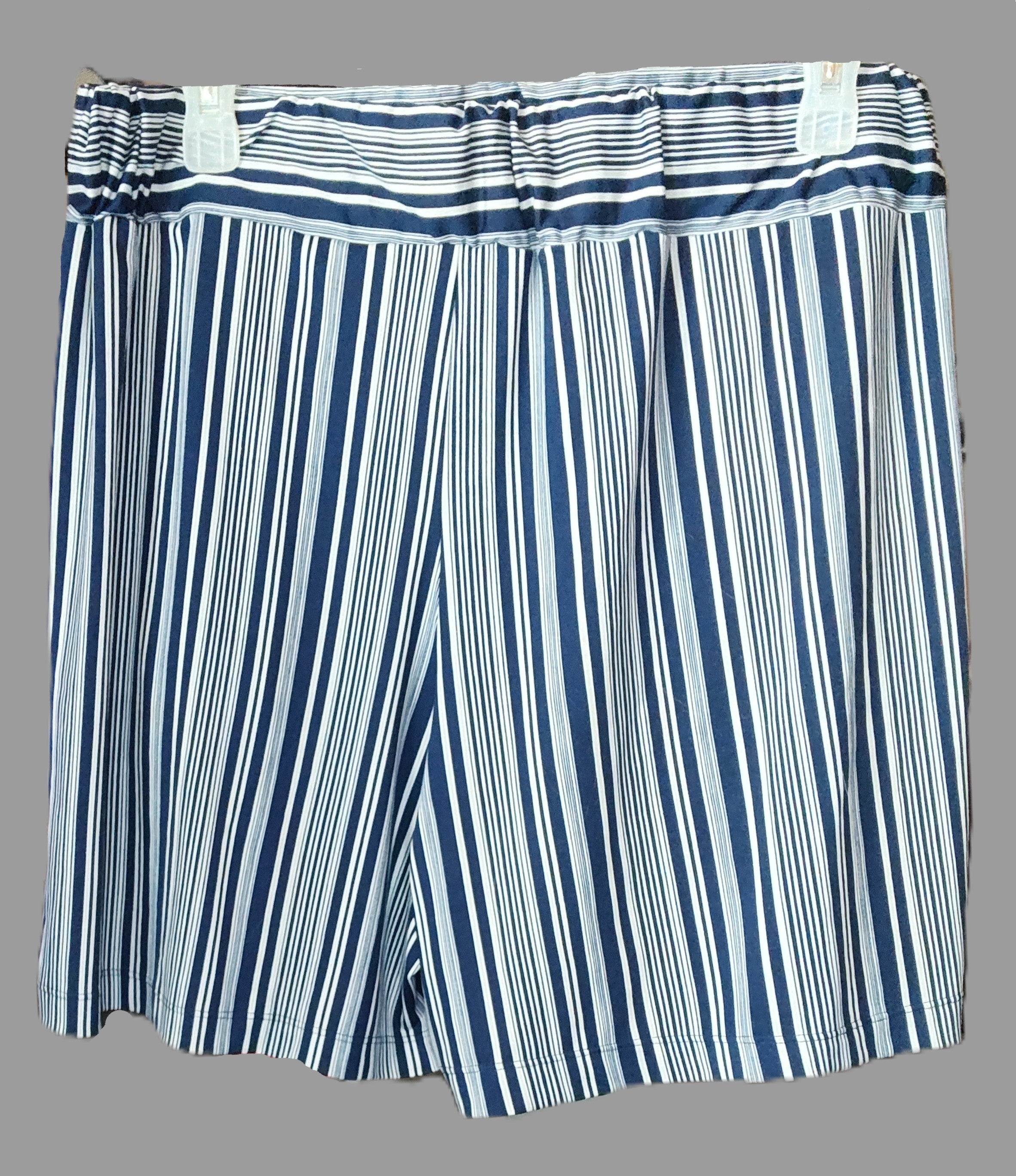 Robert Louis Blue Vertical Stripes Shorts - size XL