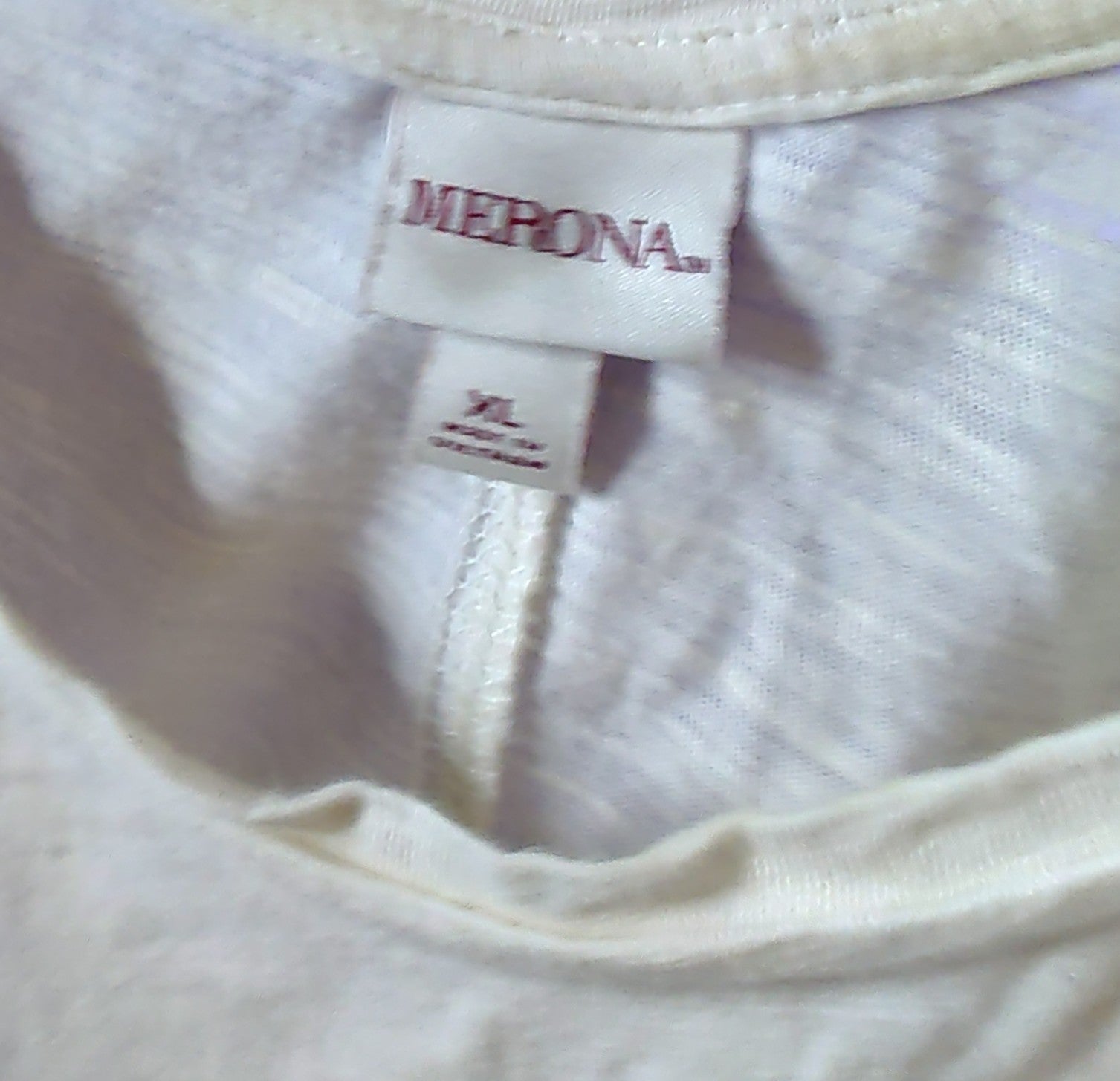 Merona Cream Sleeveless Blouse with Wide Lace Hem - size XL