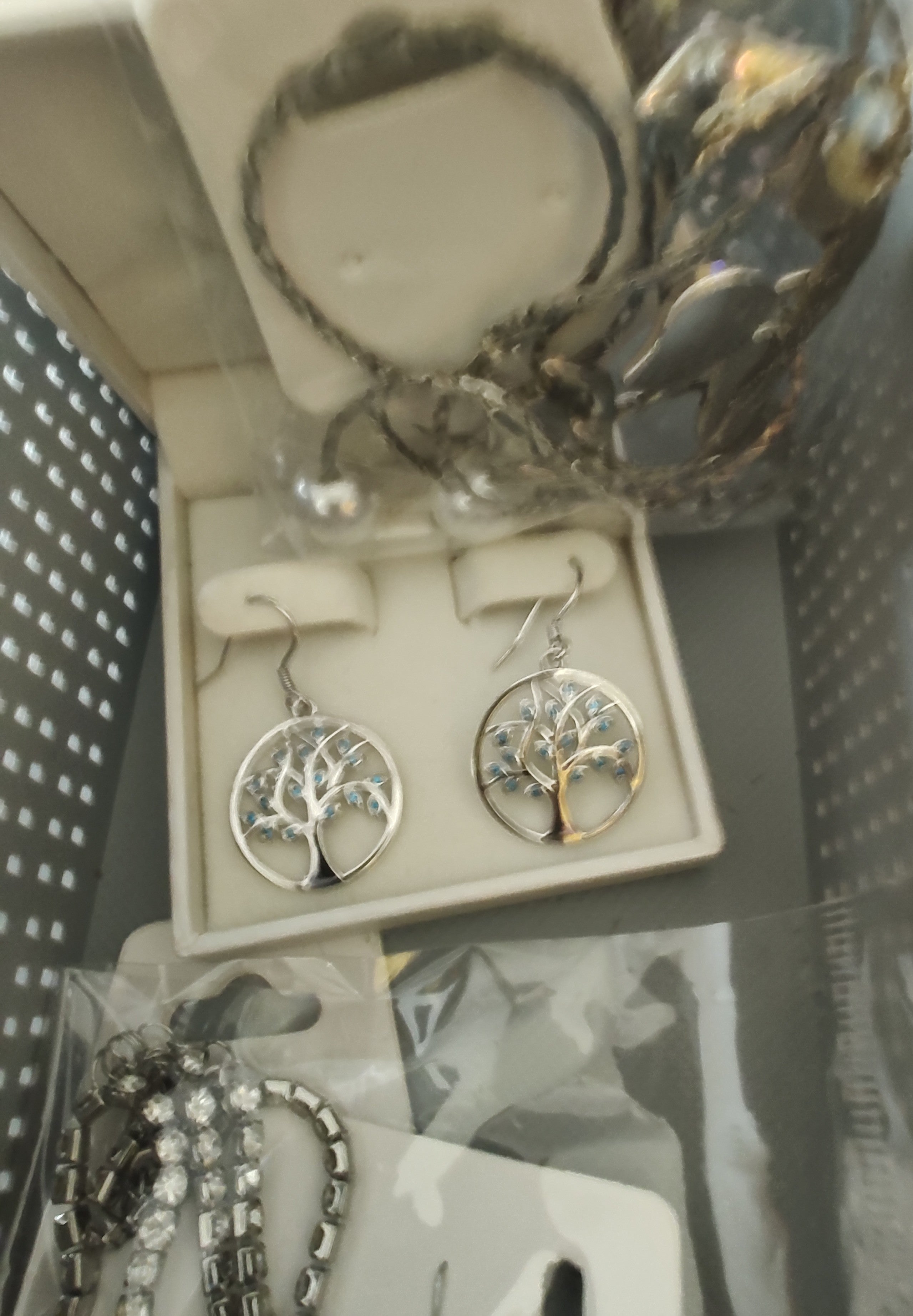 Bundle of 5 Silver Costume Jewelry Pieces