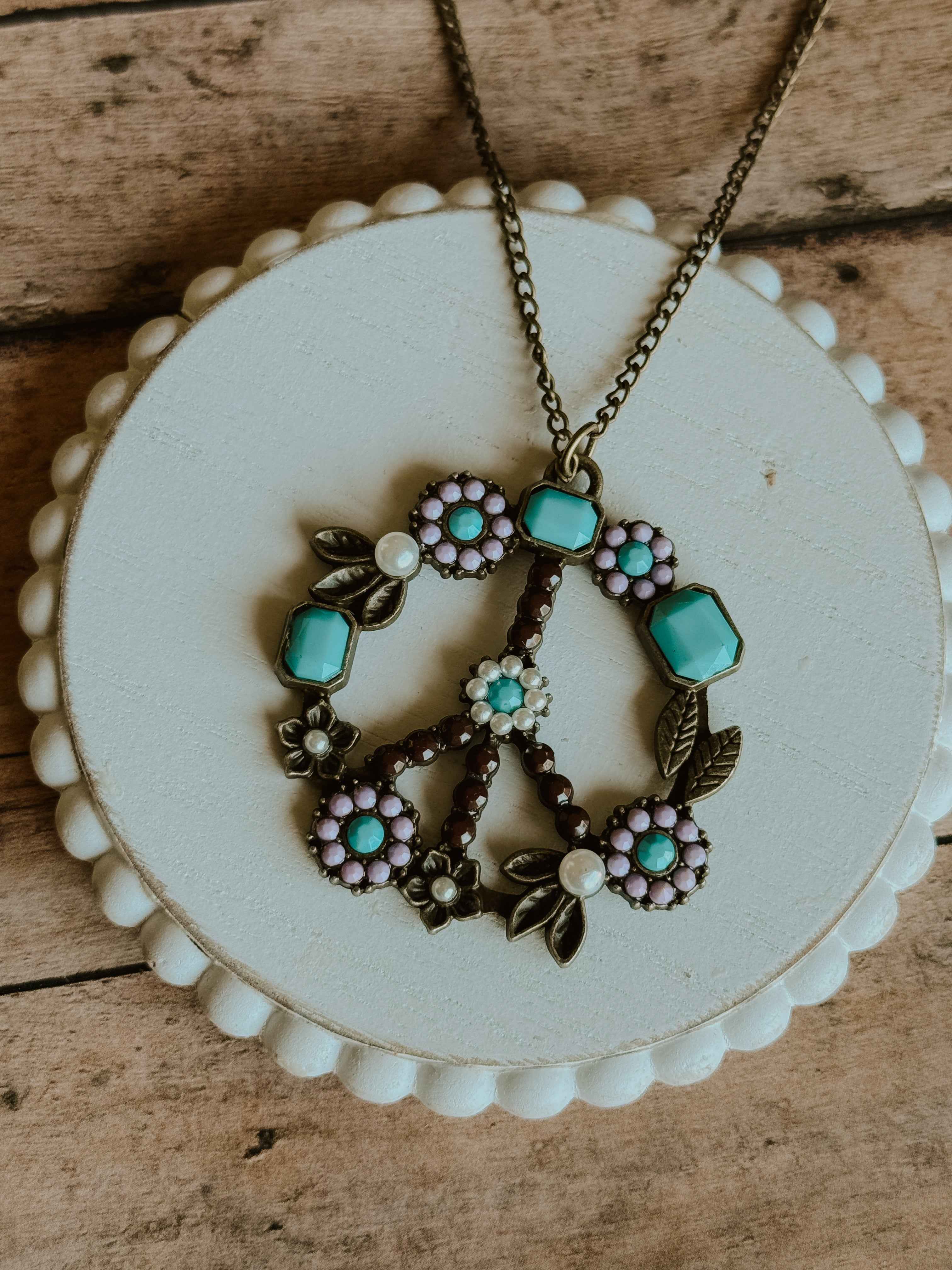 Beautiful Peace Sign Necklace