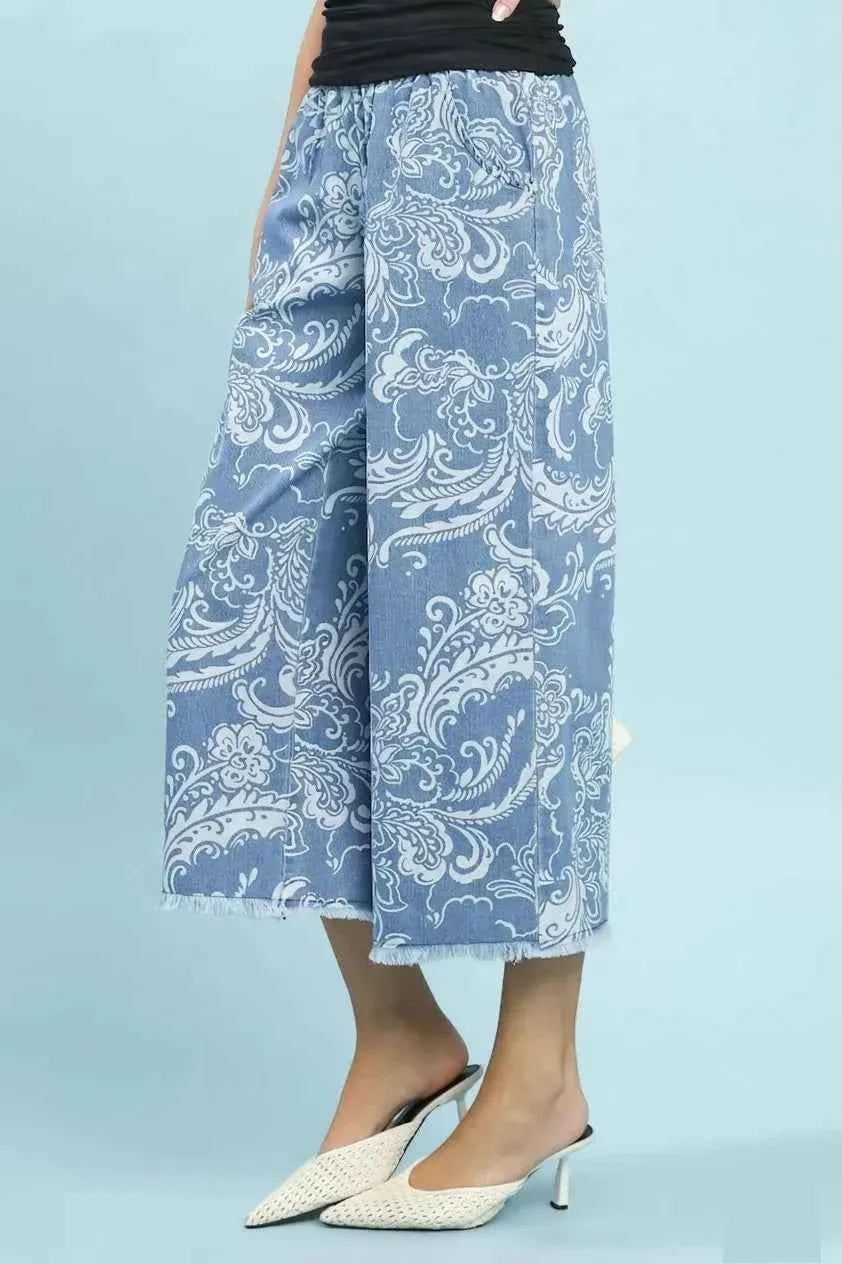 Light Denim Stone Wash Floral Print Wide Leg Crop Pants by Umgee