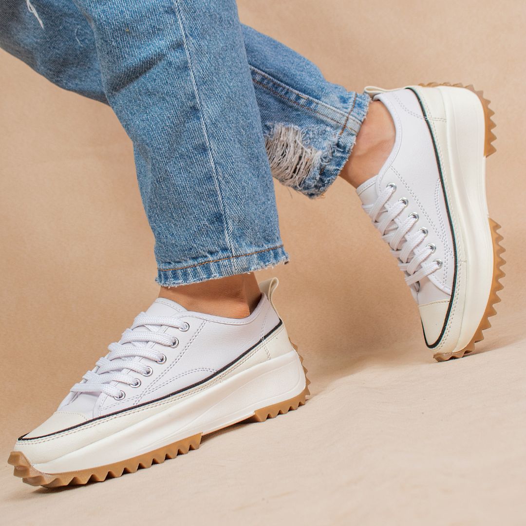 Women's Chunky Lace-up Sneakers