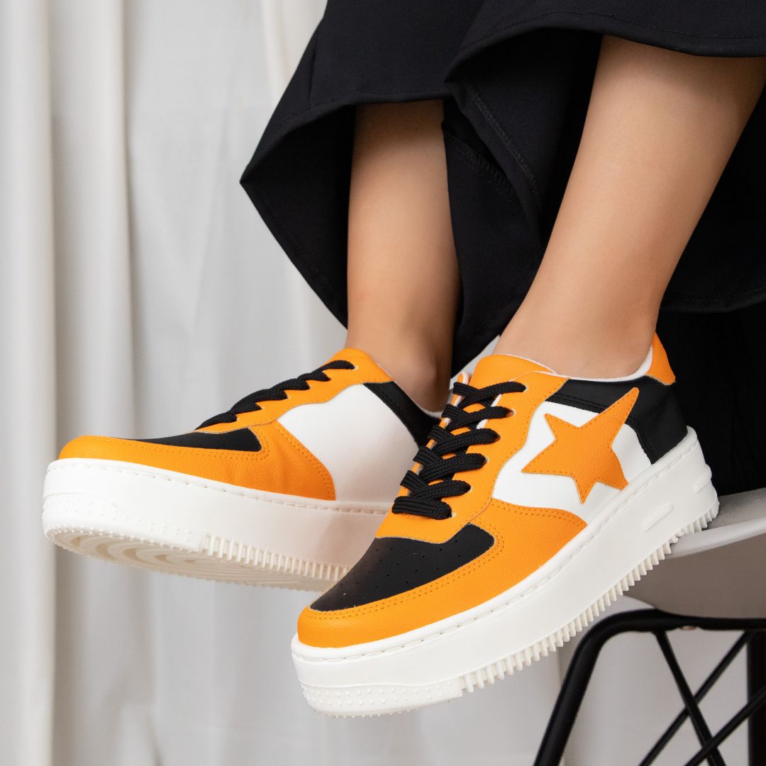 Women's Viva 4 Sneakers