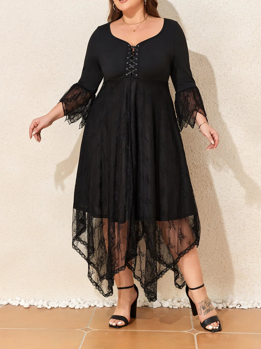 Women's Plus Size Black Lace Midi Dress