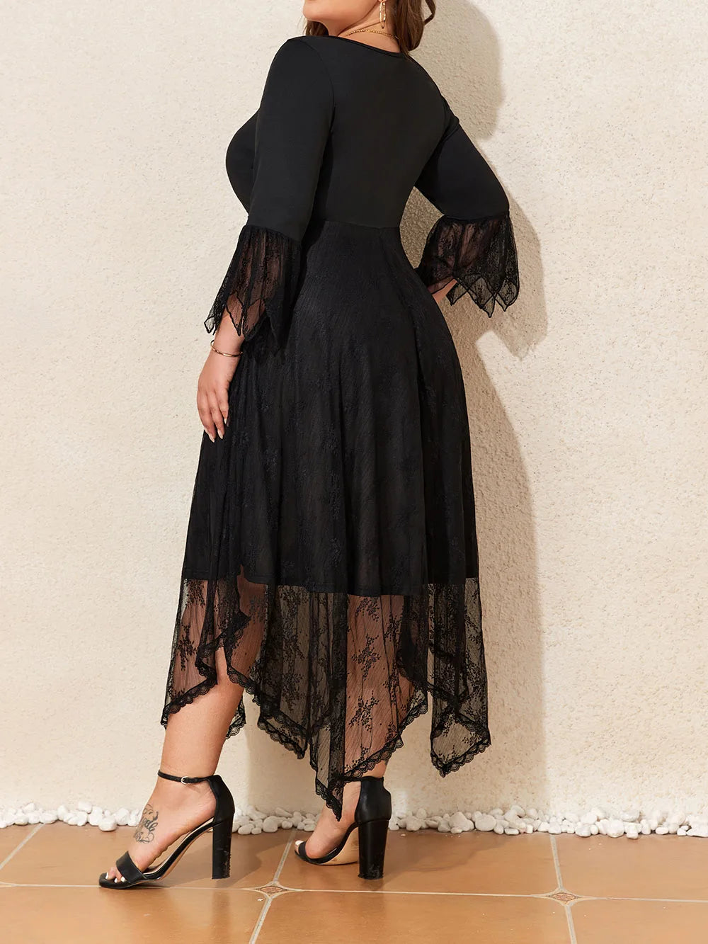 Women's Plus Size Black Lace Midi Dress