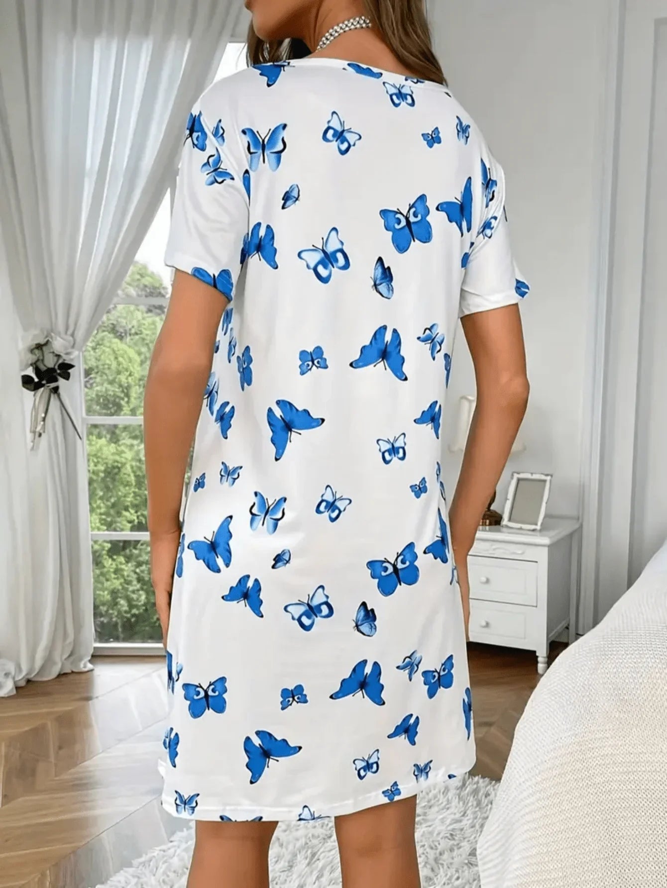 Butterfly Print Short-Sleeved Loose Women's Nightgown Loungewear