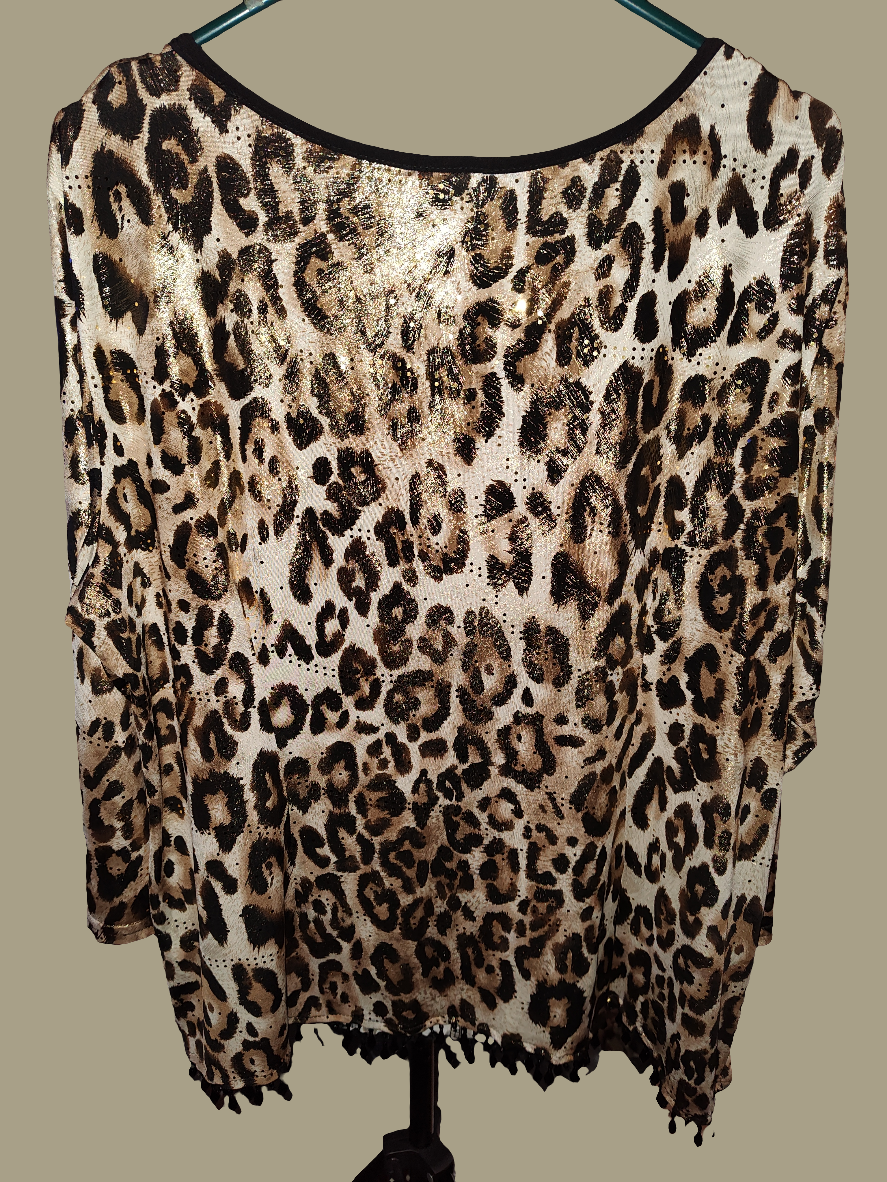 Women's Leopard Print 3/4 Sleeve Shirt - pre-owned