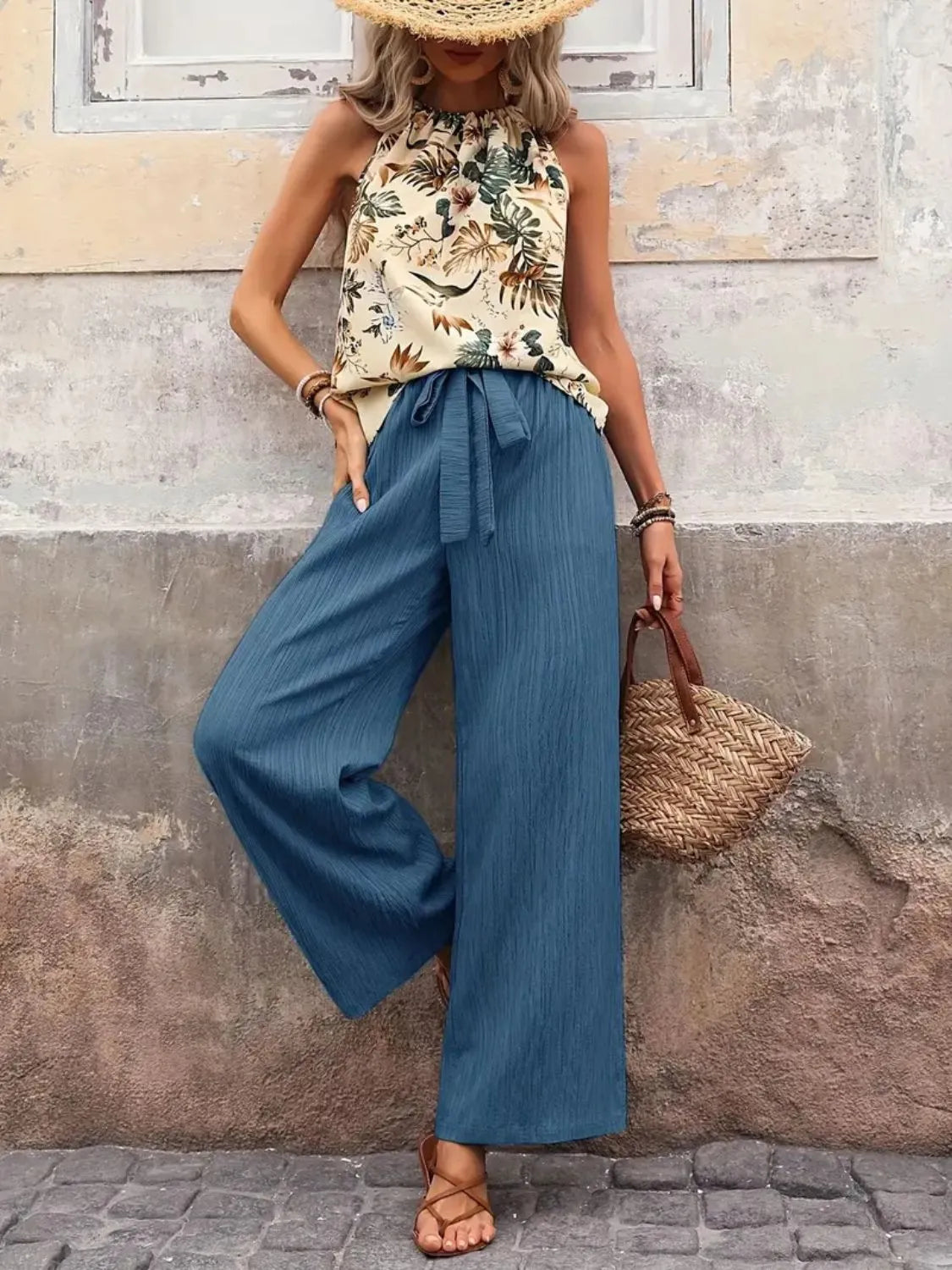 Women's Printed Tank Top and Wide Leg Pants Set Outfit