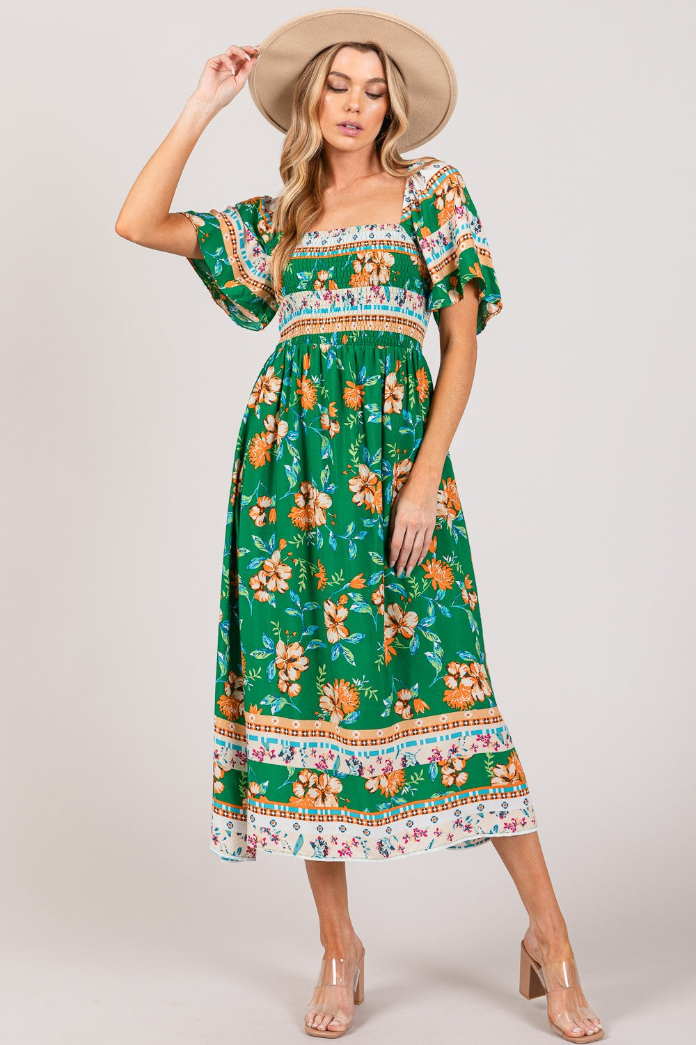 SAGE + FIG Green Printed Smocked Short Sleeve Midi Dress