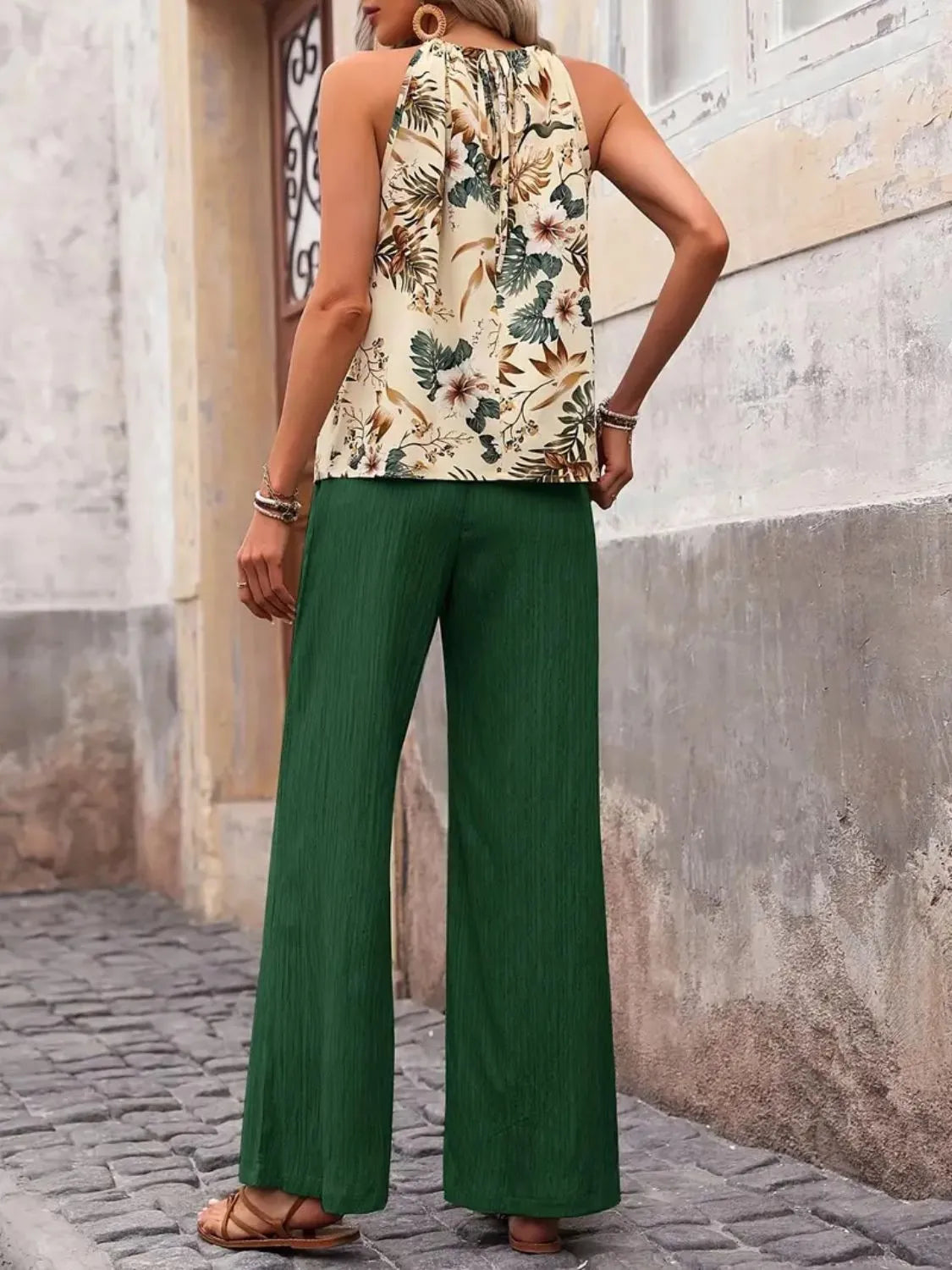 Women's Printed Tank Top and Wide Leg Pants Set Outfit