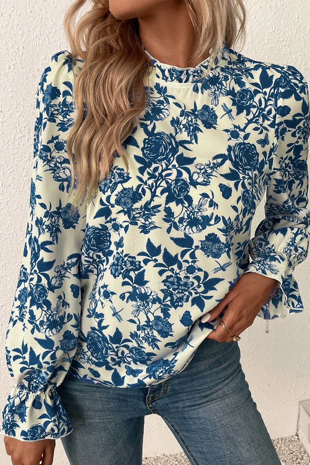 Women's Sky Blue Floral Print Flounce Sleeve Keyhole Back Blouse