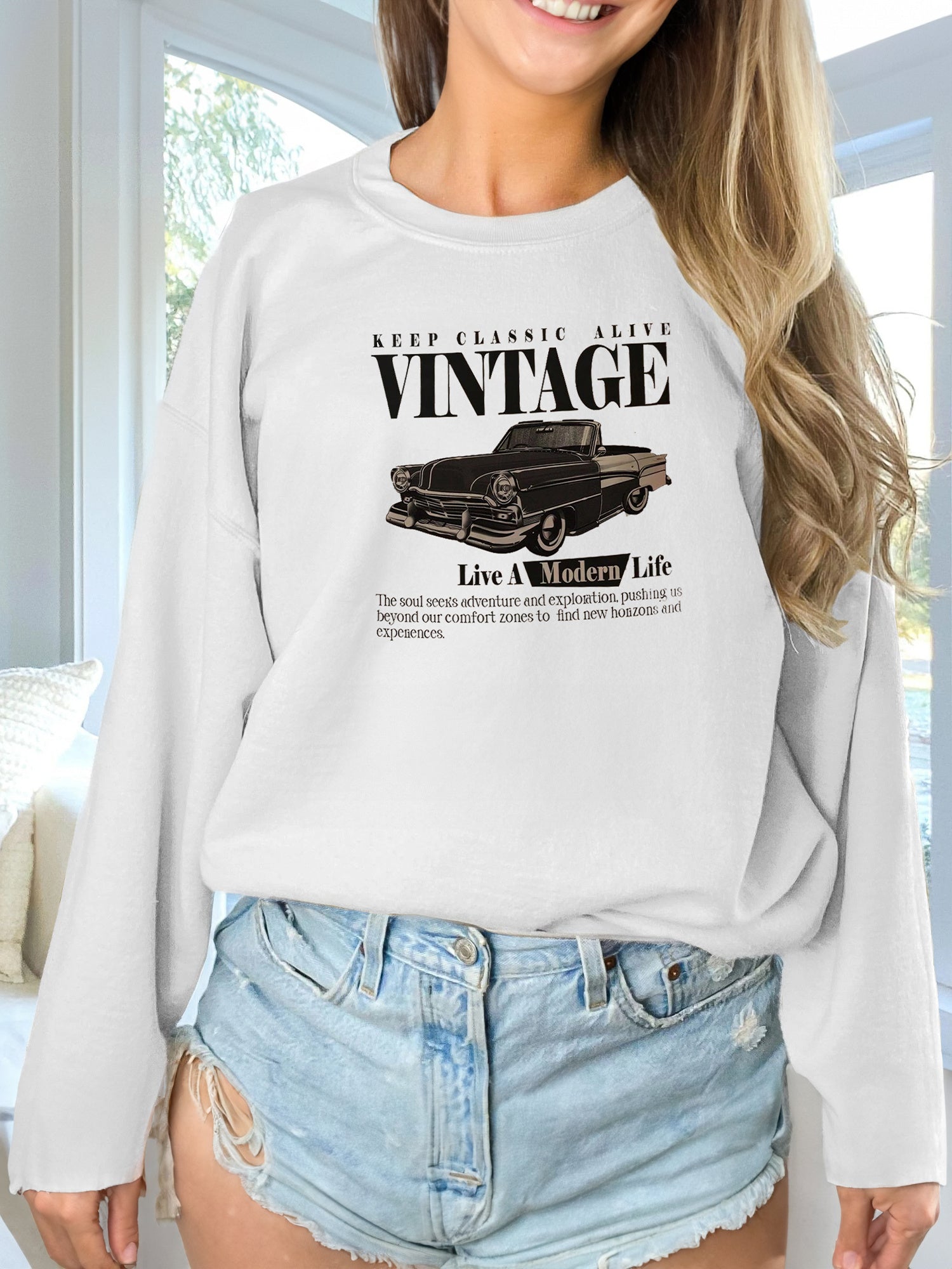 Women's Vintage Car Solid Color Long Sleeved Sweatshirt