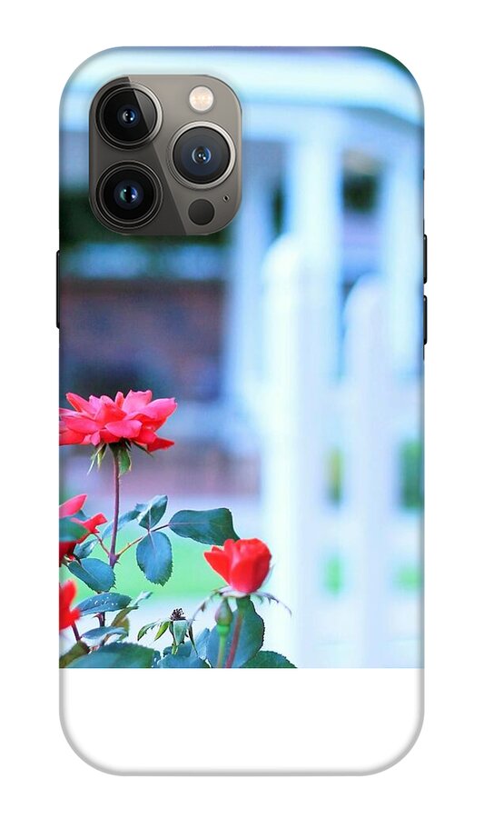 Red Flowers in Bloom - Phone Case