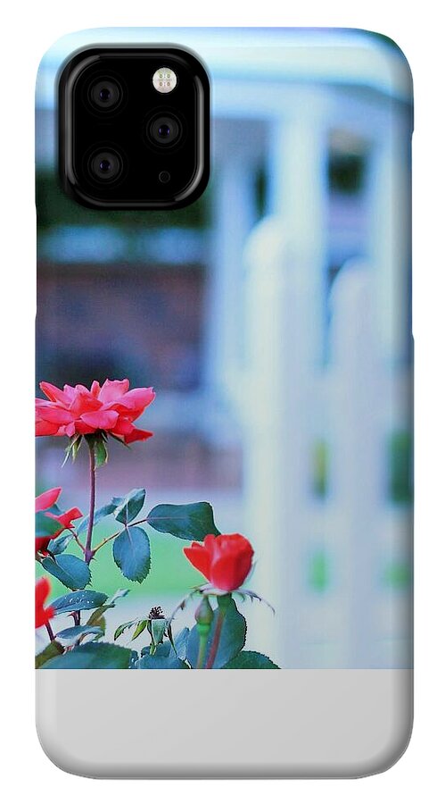 Red Flowers in Bloom - Phone Case