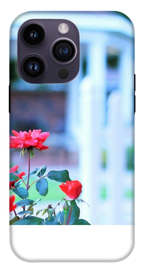 Red Flowers in Bloom - Phone Case