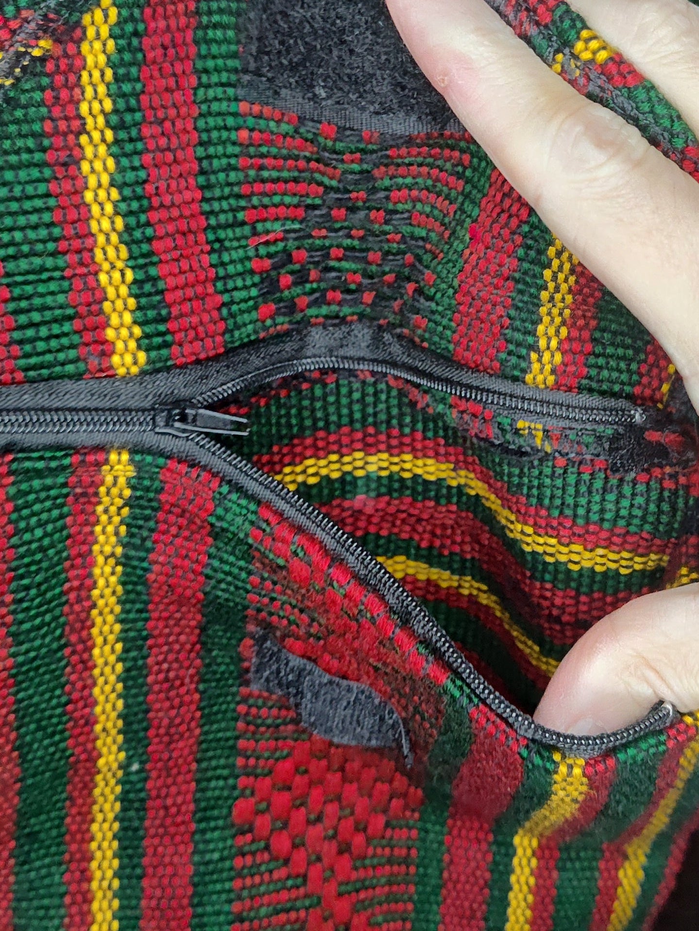 Artesanias Mr. Pinzon Mexican Woven Drawstring Unisex Large Backpack