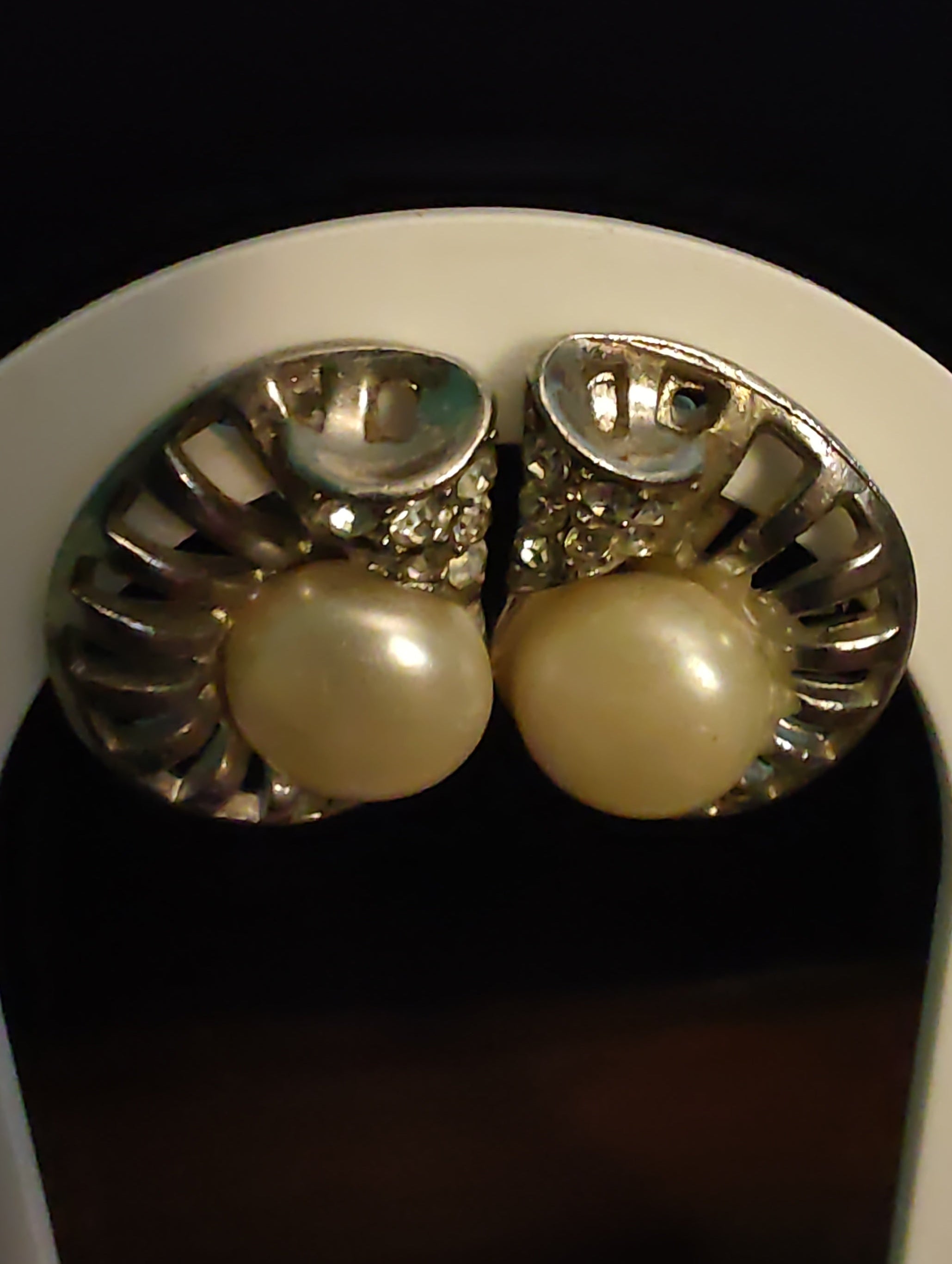 Vintage Fan-shaped Clip Earrings