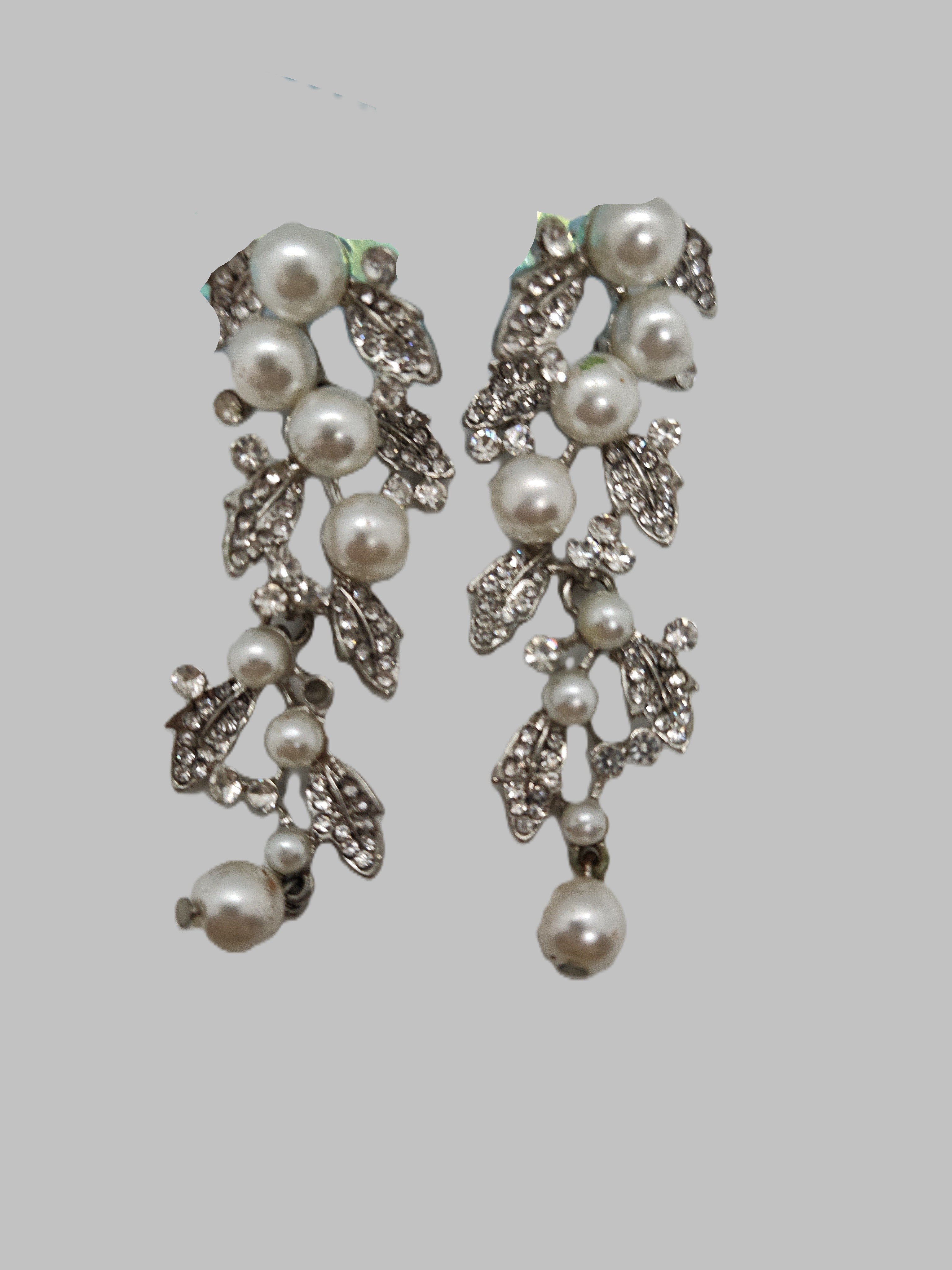 Pendientes colgantes de perlas formales