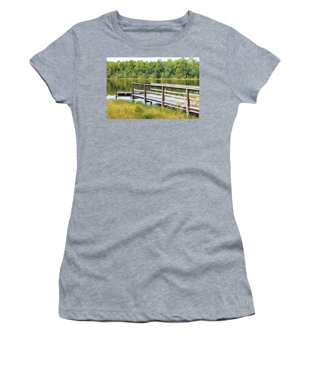 Serene Florida Lakeside Dock - Women's T-Shirt