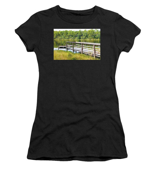 Serene Florida Lakeside Dock - Women's T-Shirt