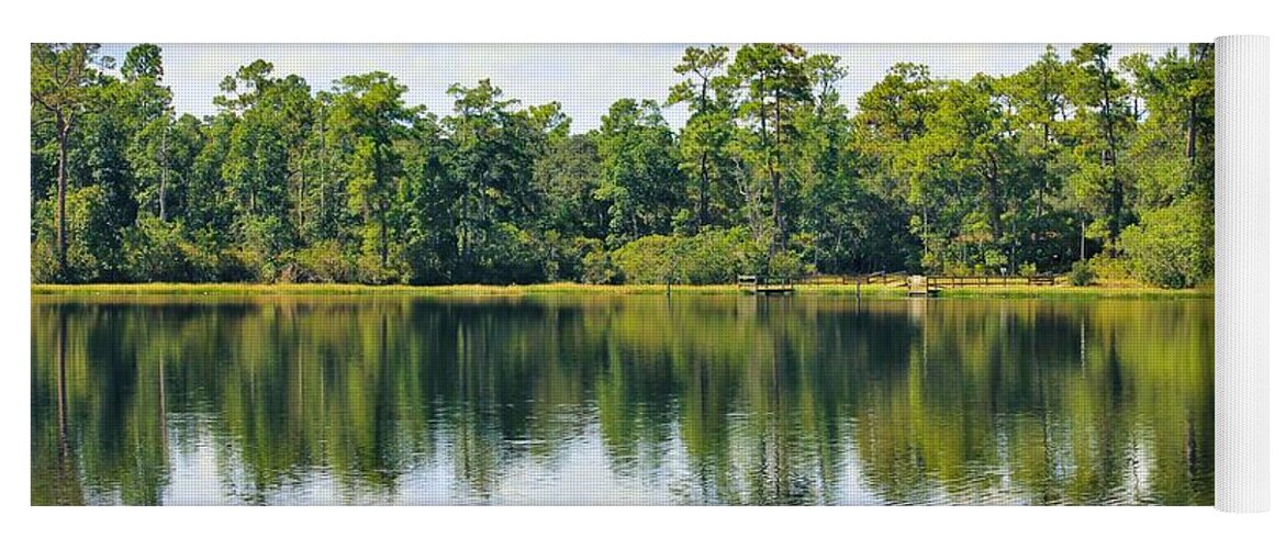 Serene Horse Shoe South Lake in Chuluota Florida - Yoga Mat