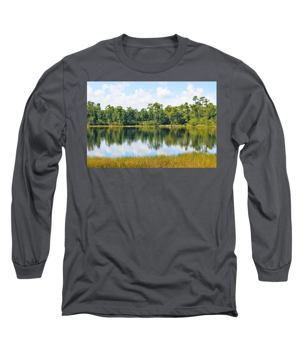 Serene Horse Shoe South Lake in Chuluota Florida - Long Sleeve T-Shirt