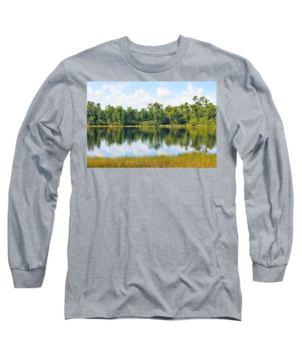 Serene Horse Shoe South Lake in Chuluota Florida - Long Sleeve T-Shirt