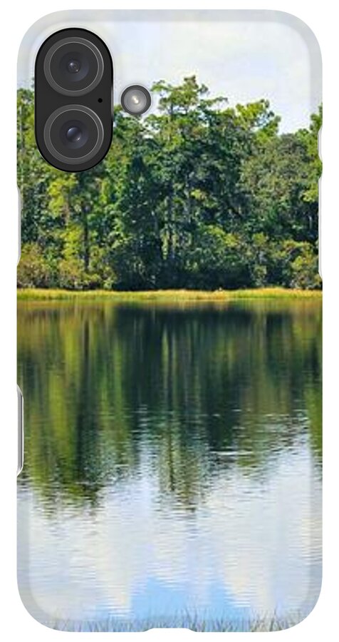 Serene Horse Shoe South Lake in Chuluota Florida - Phone Case