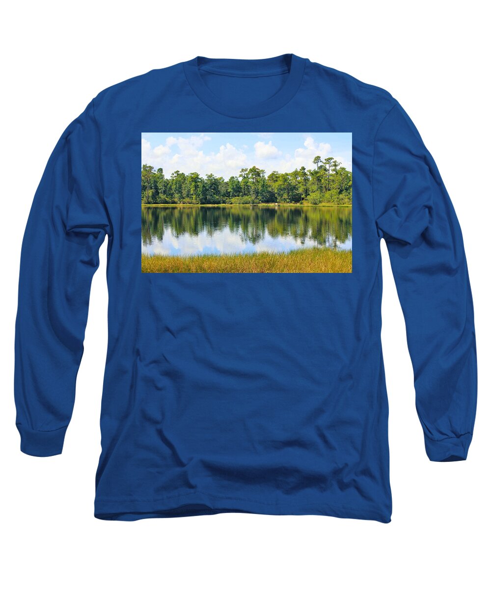 Serene Horse Shoe South Lake in Chuluota Florida - Long Sleeve T-Shirt