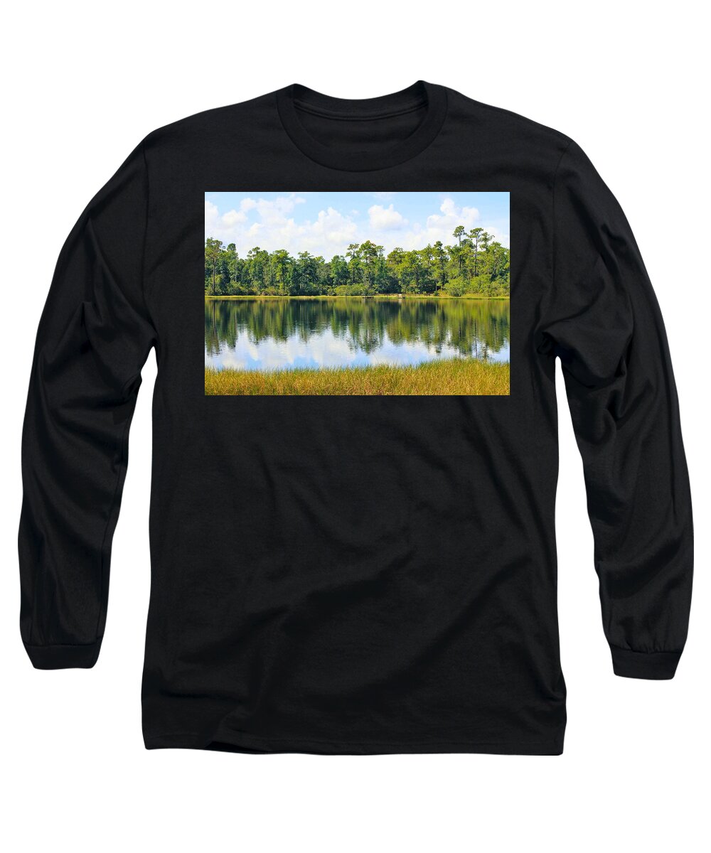 Serene Horse Shoe South Lake in Chuluota Florida - Long Sleeve T-Shirt