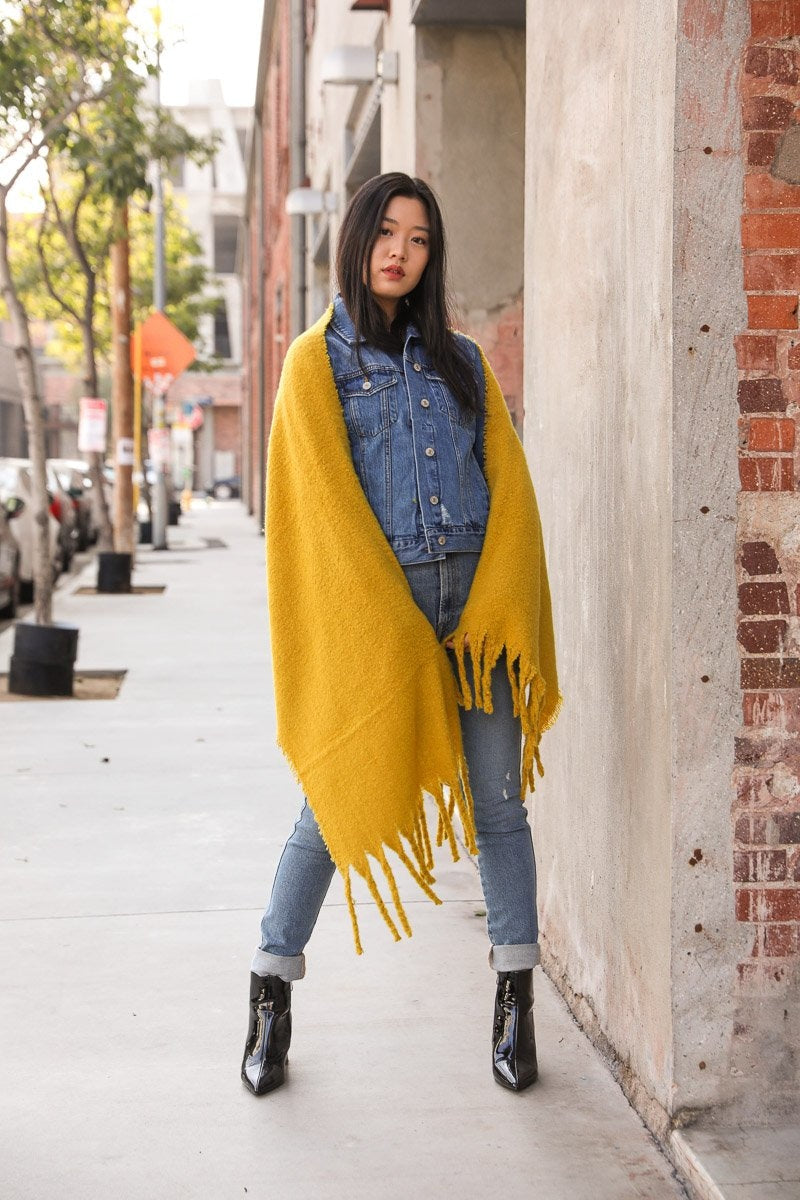 Tassel Trim Blanket Scarf