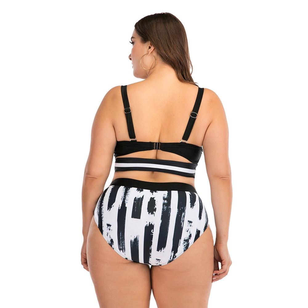 Women's Two Piece Plus Size Halter Neck Built-in Sports Bra Bikini Swimsuit Beachwear