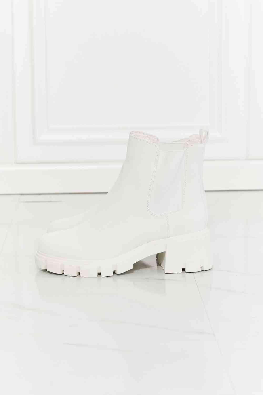 MMShoes Work For It Matte Lug Sole Chelsea Boots in Solid White - Shell Design Boutique