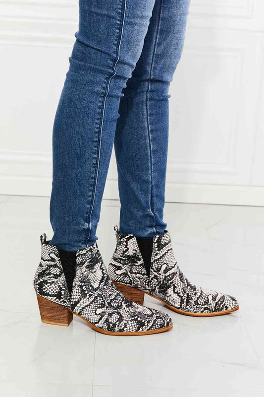 MMShoes Back At It Point Toe Boots in Snakeskin - Shell Design Boutique